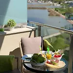 Appartement And Velence