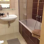 Appartement And Velence