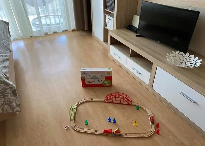 Apartment And Velence